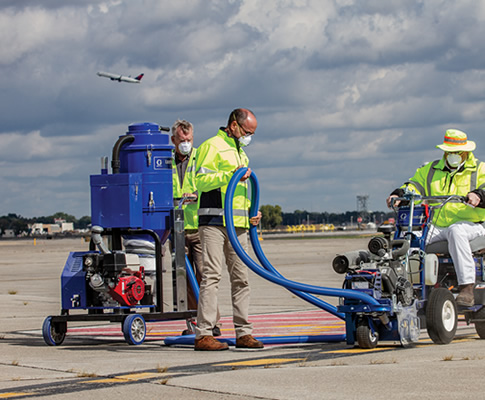 Traccialinee con operatore a bordo Graco Le Sas